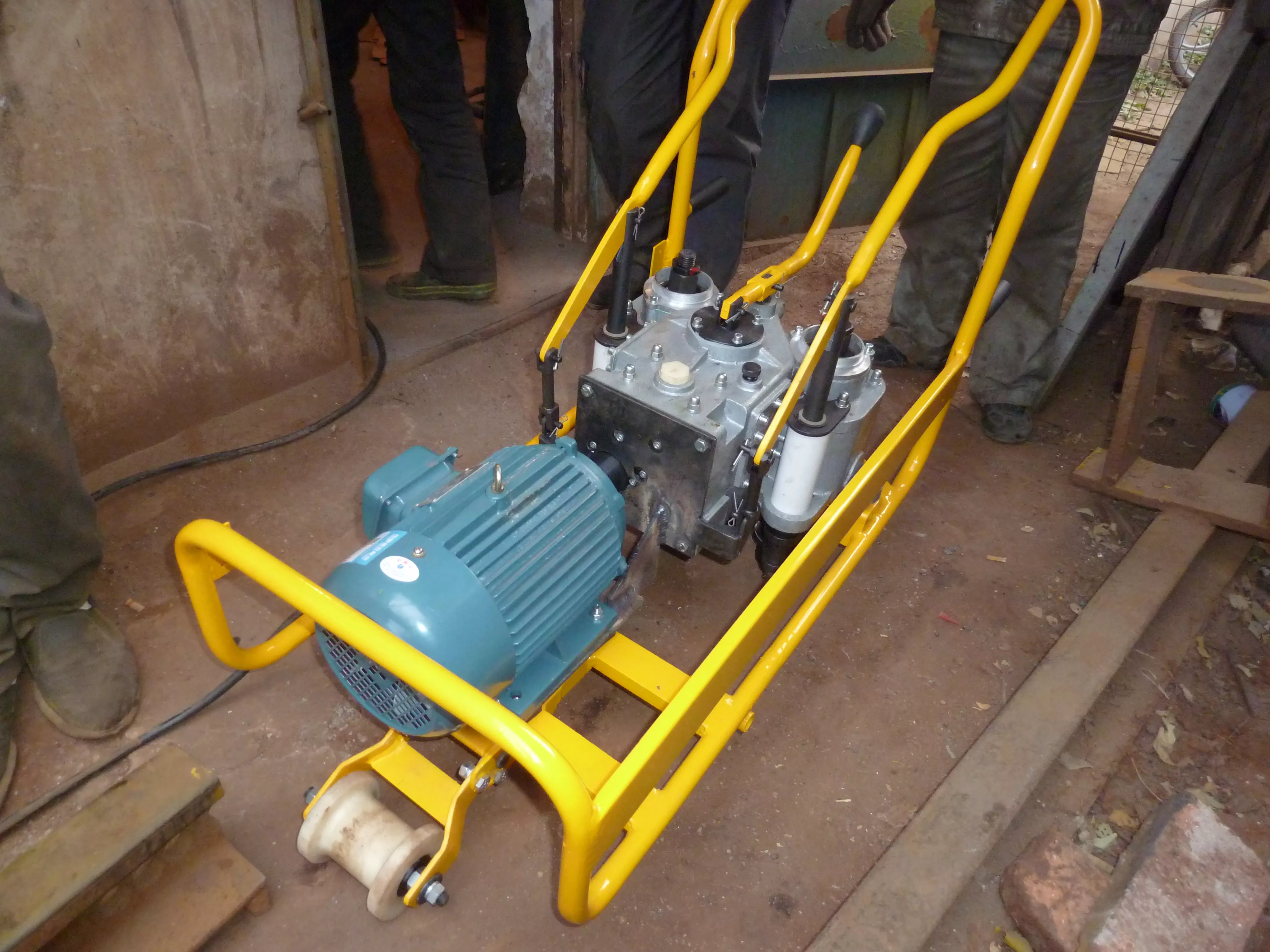 双头螺栓扳手图片 001.webp